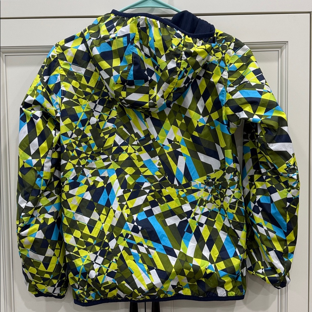 Columbia Windbreaker geometric pattern in blue, green & white Kids size Medium - Picture 4 of 9